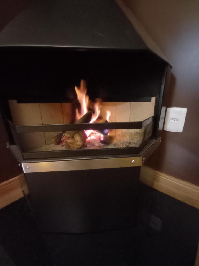 Gramado - Apartamento Aconchegante Com Lareira E Churrasqueira Extérieur photo